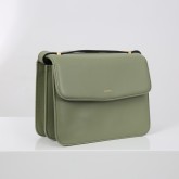 BELLA SCHULTERTASCHE KALBSLEDER HELLGRÜN BELLA SCHULTERTASCHE KALBSLEDER HELLGRÜN