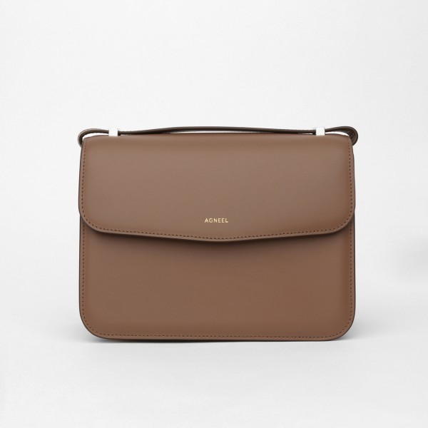 BELLA SHOULDER BAG IN SMOOTH LEATHER CAPPUCCINO 