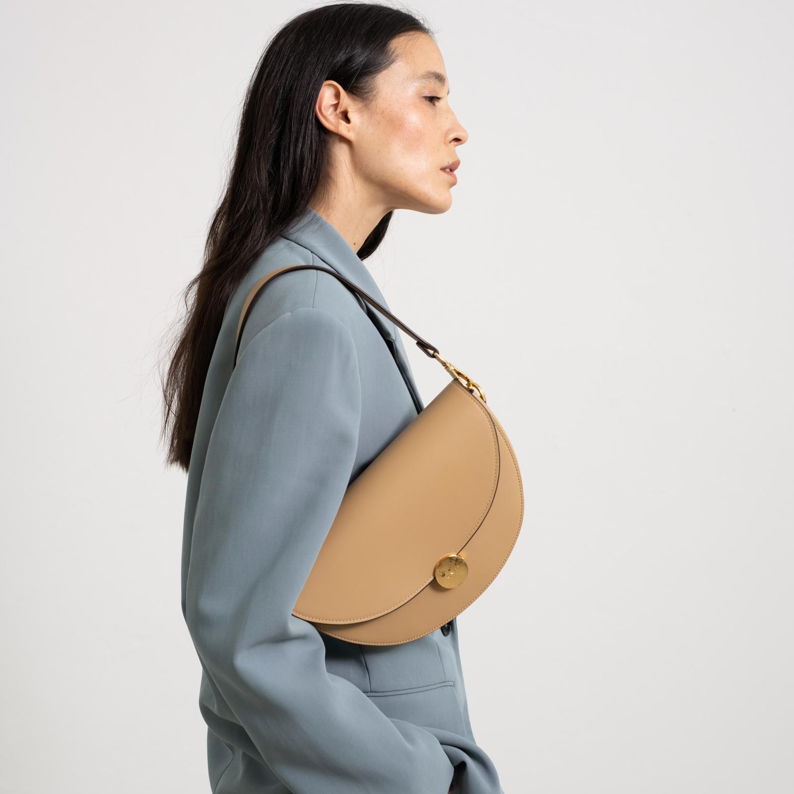 AGNEEL | Luxuriöse Handtaschen designt in Berlin, nachhaltig gefertigt ...